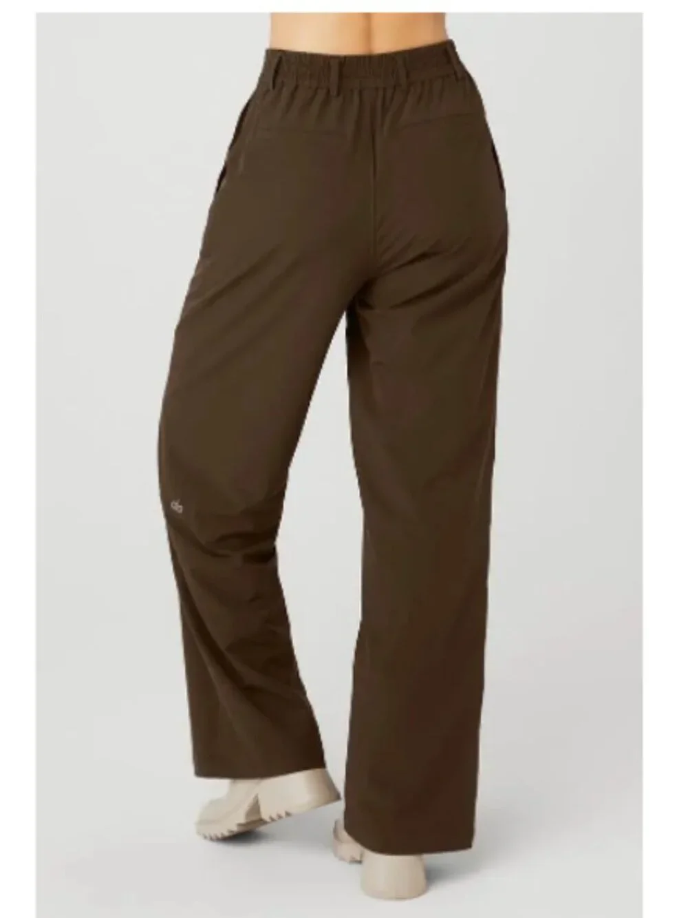 ALO Yoga Women's Wide Leg Trousers in Dark Brown